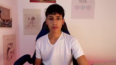 ostin 18hot online show from October 2025 02:47:02 AM