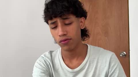 ostin 18hot online show from February 2026 06:50:02 PM