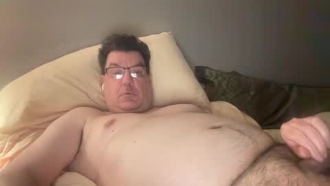 Snapshot of otter916 chatting on April 2026 03:17:01 AM otter916 online show from April 2026 03:17:01 AM