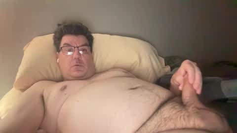 Snapshot of otter916 chatting on April 2026 04:37:01 AM otter916 online show from April 2026 04:37:01 AM