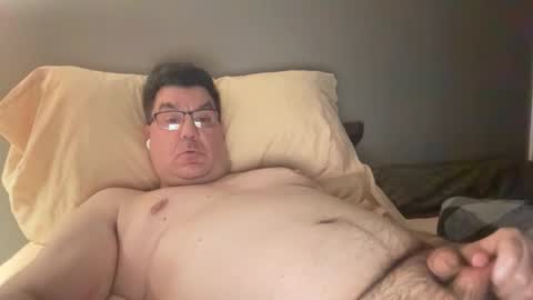 Snapshot of otter916 chatting on April 2026 07:00:01 AM otter916 online show from April 2026 07:00:01 AM