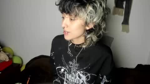 Snapshot of ottoyan_ chatting on March 2025 06:53:02 AM Otto 3 online show from March 2025 06:53:02 AM