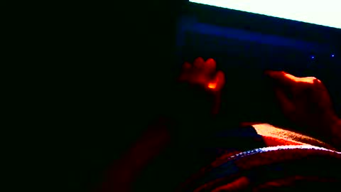 Snapshot of oudzktjong chatting on December 2024 06:30:02 PM kars online show from December 2024 06:30:02 PM