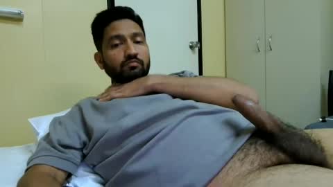 outdoornakedguy11_007 online show from July 2026 01:03:01 PM