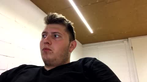 outflayd online show from April 2026 10:43:01 AM