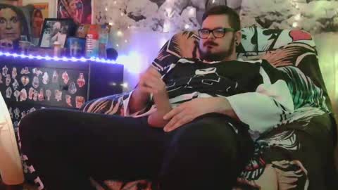 Snapshot of outlaw304 chatting on December 2024 02:03:02 AM outlaw304 online show from December 2024 02:03:02 AM