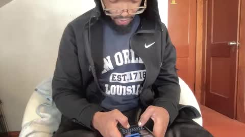 outofhisleague_ online show from February 2026 04:06:01 PM