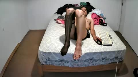 Snapshot of outtamatik chatting on March 2025 12:54:02 AM G online show from March 2025 12:54:02 AM