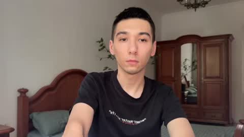 ovveroma online show from June 2026 12:04:01 PM