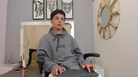 Owen Johnson online show from September 2025 11:47:01 AM