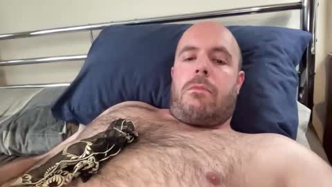 Snapshot of owenfn2 chatting on February 2026 10:57:01 AM Owen2022 online show from February 2026 10:57:01 AM