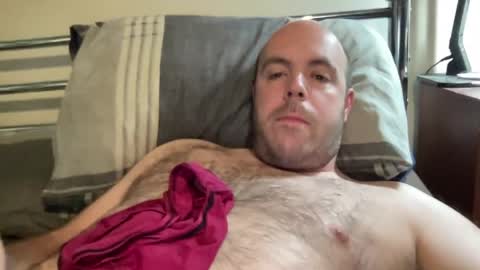 Snapshot of owenfn2 chatting on April 2026 06:25:02 AM Owen2022 online show from April 2026 06:25:02 AM