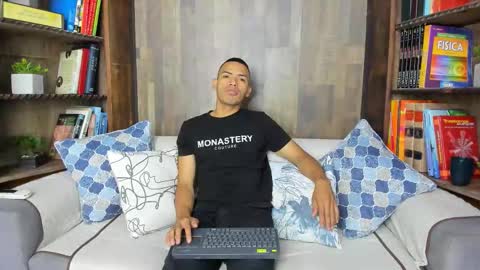 Snapshot of owenpierce1 chatting on October 2025 12:13:02 PM Owen online show from October 2025 12:13:02 PM