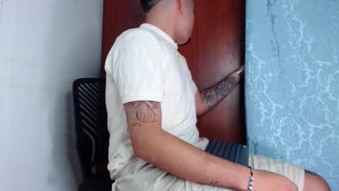 Snapshot of owenstonne chatting on March 2026 01:52:02 AM OWEN-STONE online show from March 2026 01:52:02 AM