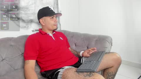 O W E N - S T O N E online show from October 2025 04:16:01 AM