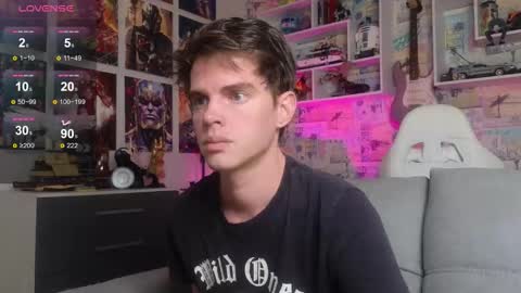 Mike online show from December 2025 12:32:01 PM