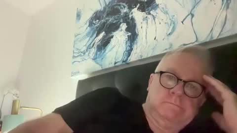 ozhairybearxxxx online show from December 2024 12:49:01 PM