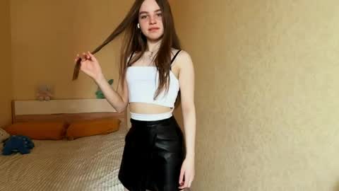 Kate online show from April 2026 04:06:02 AM