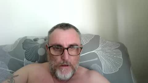Snapshot of ozzie_male77 chatting on December 2024 05:12:01 AM Brian online show from December 2024 05:12:01 AM