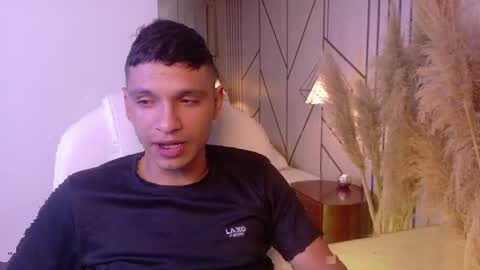 Pablo  Ludovica online show from April 2026 04:02:02 AM