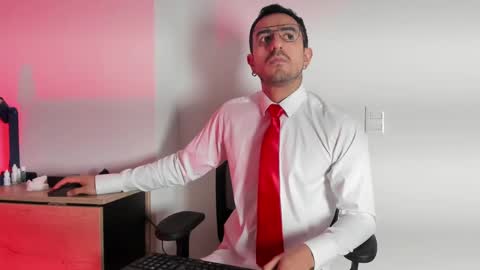 Snapshot of pablo_rincon95 chatting on February 2025 11:10:02 AM pablo rincon95 online show from February 2025 11:10:02 AM