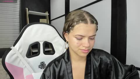 Paige online show from January 2025 01:13:02 AM