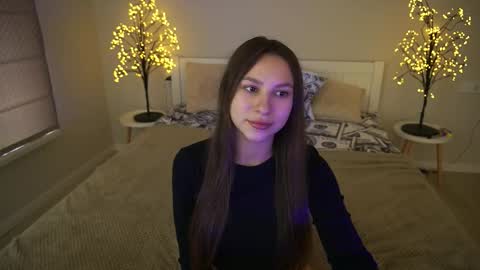 Paige online show from September 2025 12:39:01 PM