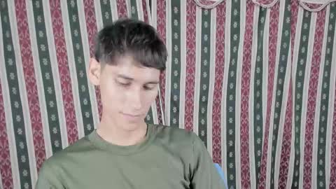 Snapshot of paimon_goetia chatting on March 2026 01:33:02 AM Alexander Grigori online show from March 2026 01:33:02 AM