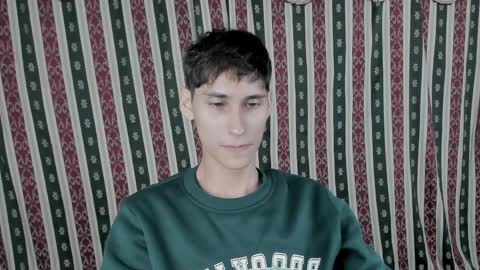 Snapshot of paimon_goetia chatting on April 2026 01:48:01 AM Alexander Grigori online show from April 2026 01:48:01 AM