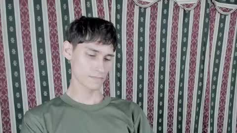 Snapshot of paimon_goetia chatting on April 2026 02:11:02 AM Alexander Grigori online show from April 2026 02:11:02 AM