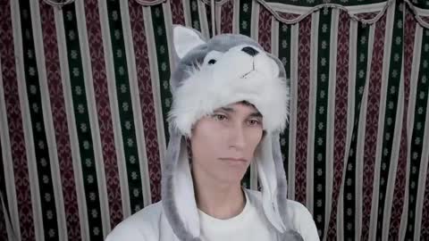 Snapshot of paimon_goetia chatting on April 2026 11:51:02 PM Alexander Grigori online show from April 2026 11:51:02 PM