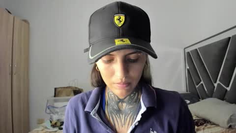 Snapshot of palechor69 chatting on November 2025 12:20:02 AM palechor online show from November 2025 12:20:02 AM