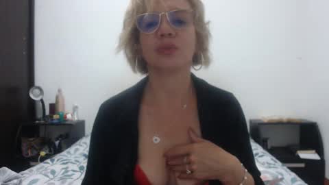 paloma online show from February 2025 02:35:01 AM