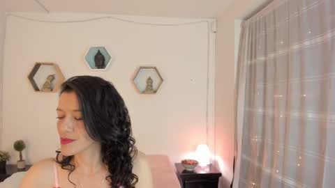 Paloma  online show from September 2025 09:06:02 PM