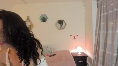 Snapshot of paloma_victory chatting on June 2026 01:28:02 AM Paloma online show from June 2026 01:28:02 AM