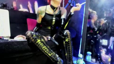 Paloma online show from February 2025 12:27:01 AM