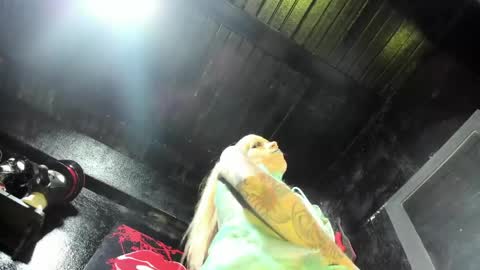Snapshot of palomawells chatting on May 2026 09:42:01 PM Paloma online show from May 2026 09:42:01 PM