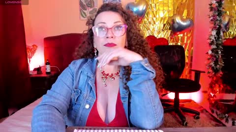 You can call me Mommy Goddess Queen online show from February 2025 06:07:01 PM