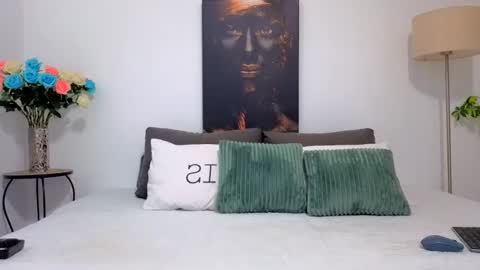 PAMEL ISSY online show from July 2026 09:02:02 AM