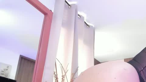 Snapshot of pamela_rosal chatting on January 2025 03:44:02 PM Pamela online show from January 2025 03:44:02 PM