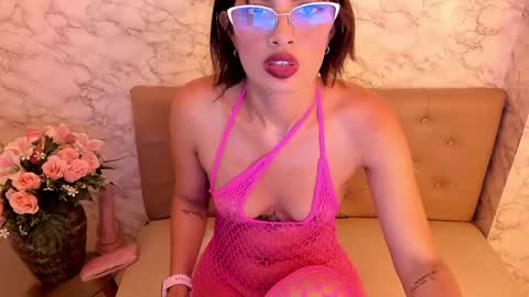 Snapshot of pamelaaddams_ chatting on March 2025 06:57:01 AM Pamela online show from March 2025 06:57:01 AM