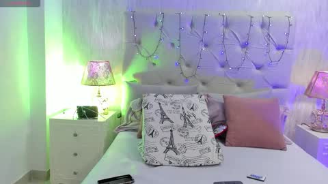 TELL ME PAMELLA AND GIVE ME A GOOD GRADE ITS IMPORTANT online show from October 2025 12:27:01 PM