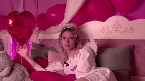 Snapshot of pamelamydreamys chatting on February 2025 05:10:02 PM Pamelamy online show from February 2025 05:10:02 PM