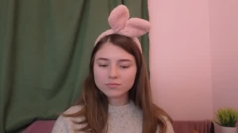 daniella online show from September 2025 08:14:01 PM