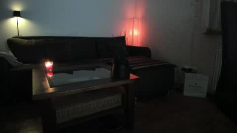 pampersandspanking online show from November 2025 06:12:01 AM