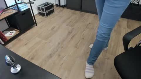 pampersandspanking online show from February 2026 06:07:01 AM