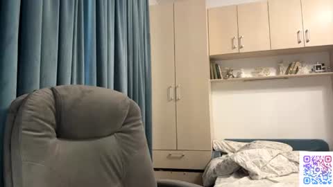Snapshot of pamulahallquist chatting on July 2026 04:23:01 PM Lia online show from July 2026 04:23:01 PM