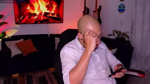 Snapshot of pandorabeker chatting on March 2026 01:23:01 AM online show from March 2026 01:23:01 AM