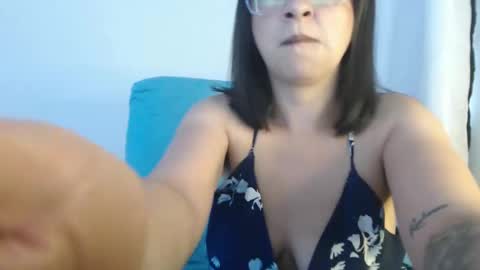 Carolinesworldx online show from January 2025 08:51:02 PM
