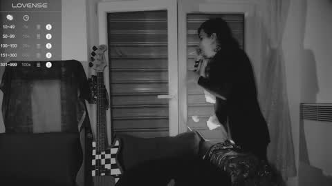 In bio online show from October 2025 03:52:01 PM